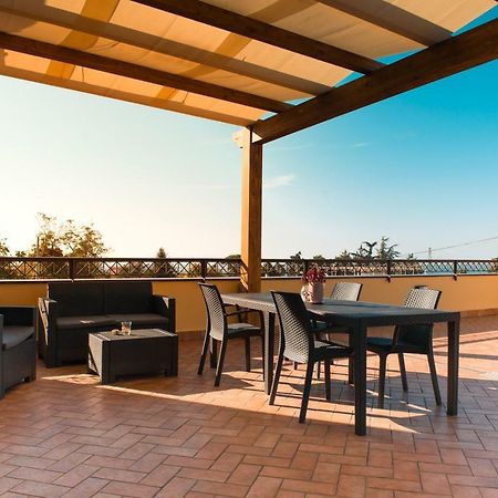 Villa Lucia Terrazza Panoramica 卡斯特拉玛雷帝斯达比亚 外观 照片
