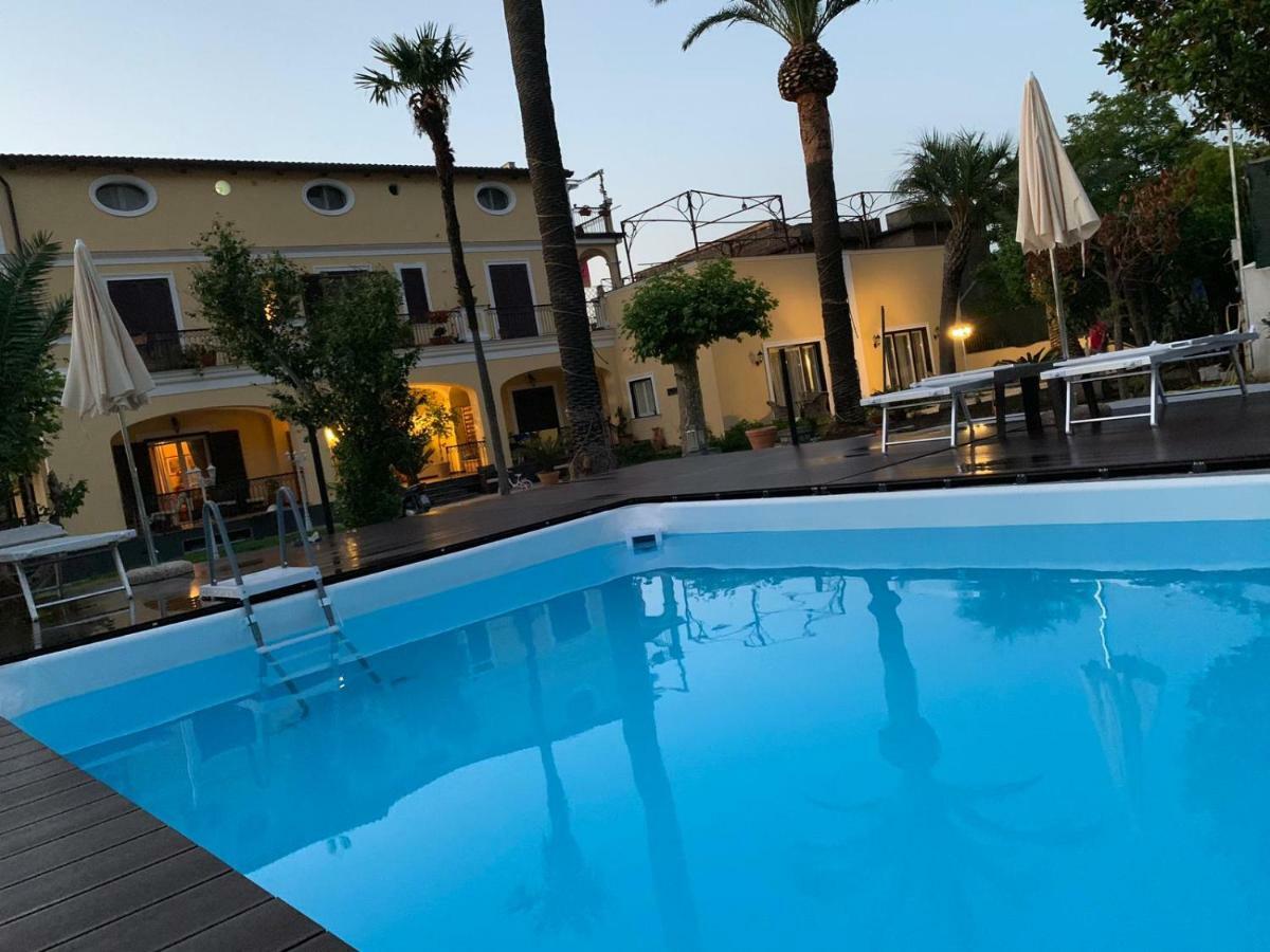 Villa Lucia Terrazza Panoramica 卡斯特拉玛雷帝斯达比亚 外观 照片
