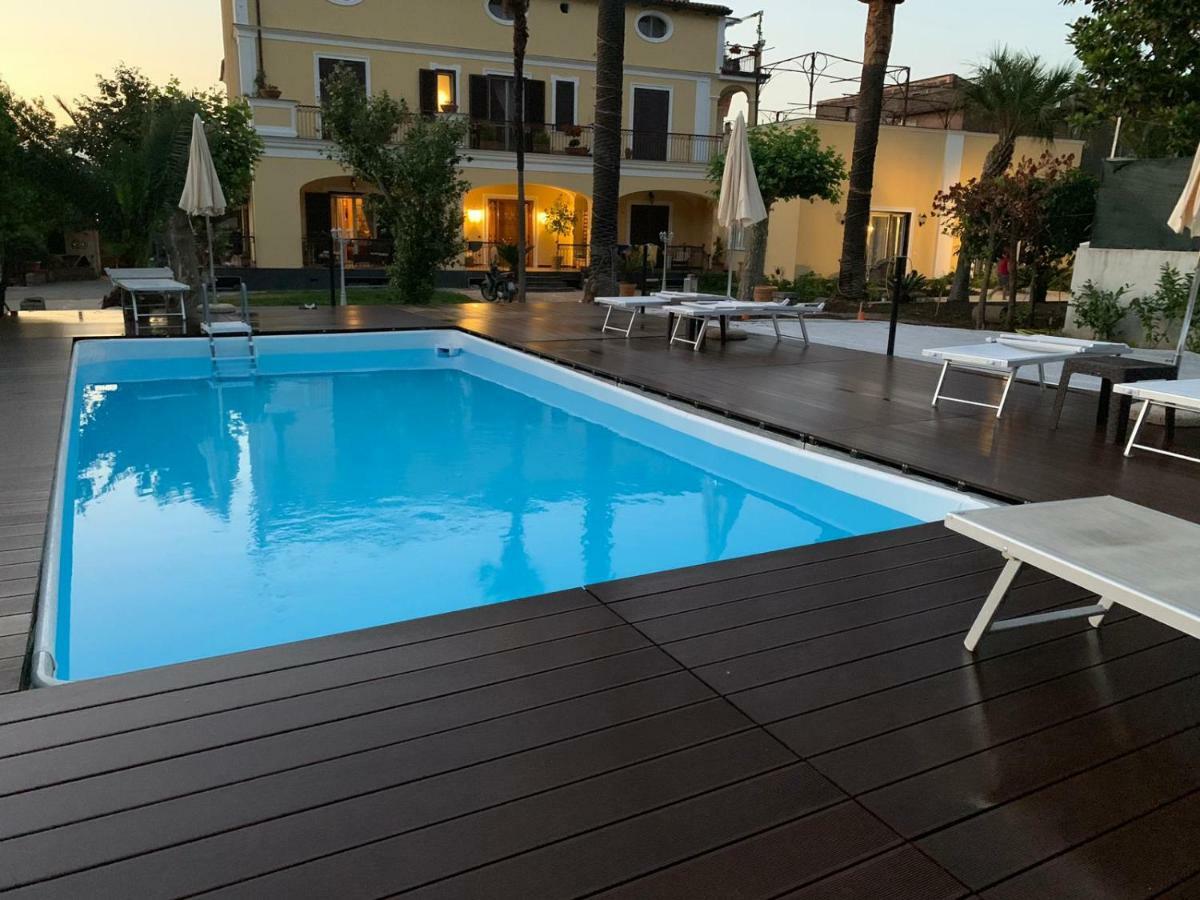 Villa Lucia Terrazza Panoramica 卡斯特拉玛雷帝斯达比亚 外观 照片