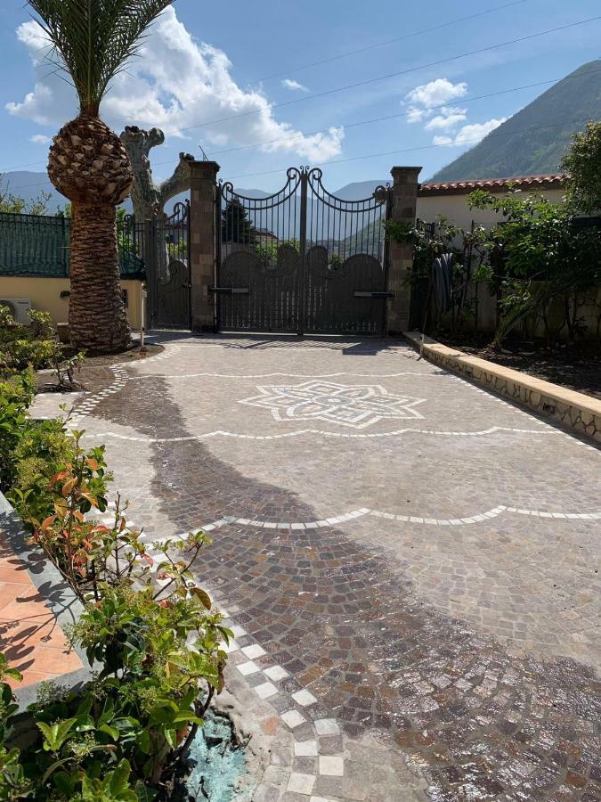 Villa Lucia Terrazza Panoramica 卡斯特拉玛雷帝斯达比亚 外观 照片