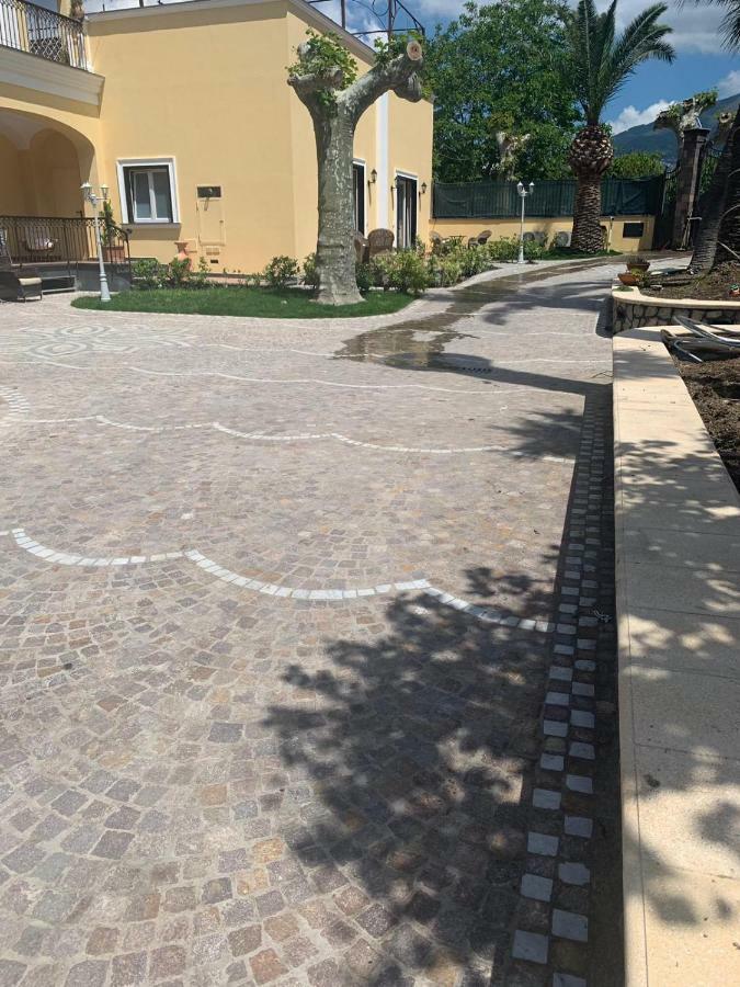 Villa Lucia Terrazza Panoramica 卡斯特拉玛雷帝斯达比亚 外观 照片